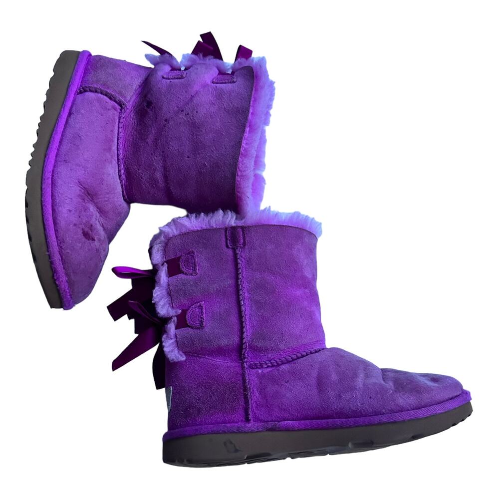Ugg Bailey Bow Boots - Girls Size 2 - Pink